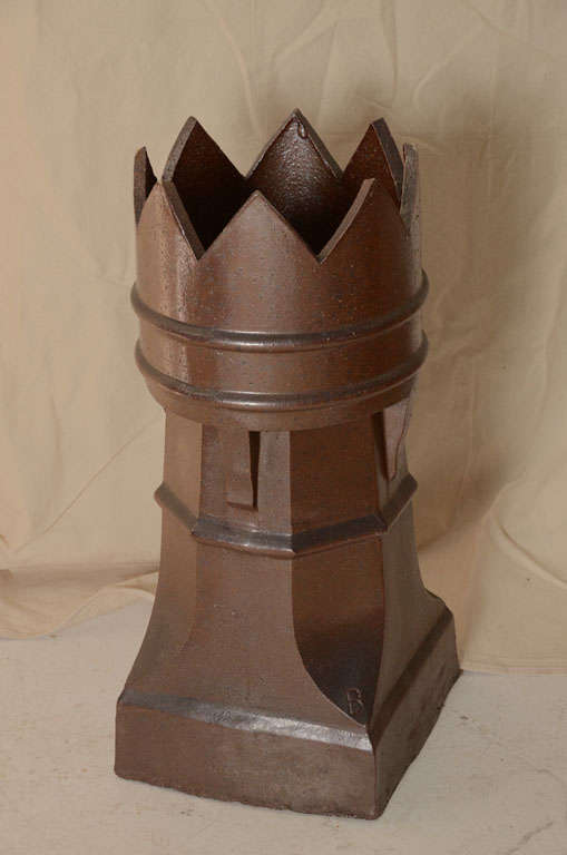 CROWN STYLE CHIMNEY POTS CAN BE USED AS PLANTERS OR AS GARDEN ORNAMENTS