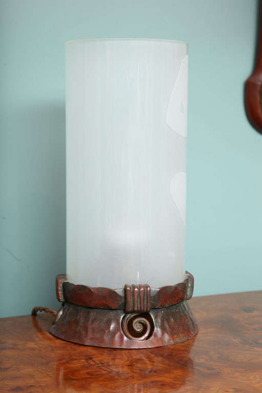 A Pair of Continental Art Nouveau Boudoir Lamps 3