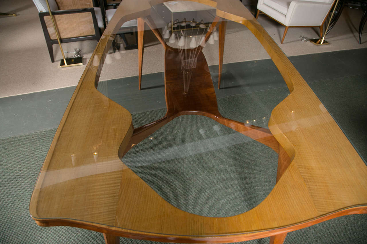 Italian Modernist Console Table in the Style of Carlo di Carli In Excellent Condition For Sale In Stamford, CT