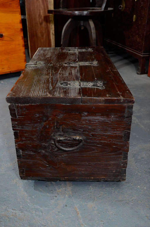 Elmwood Coin Chest For Sale 6