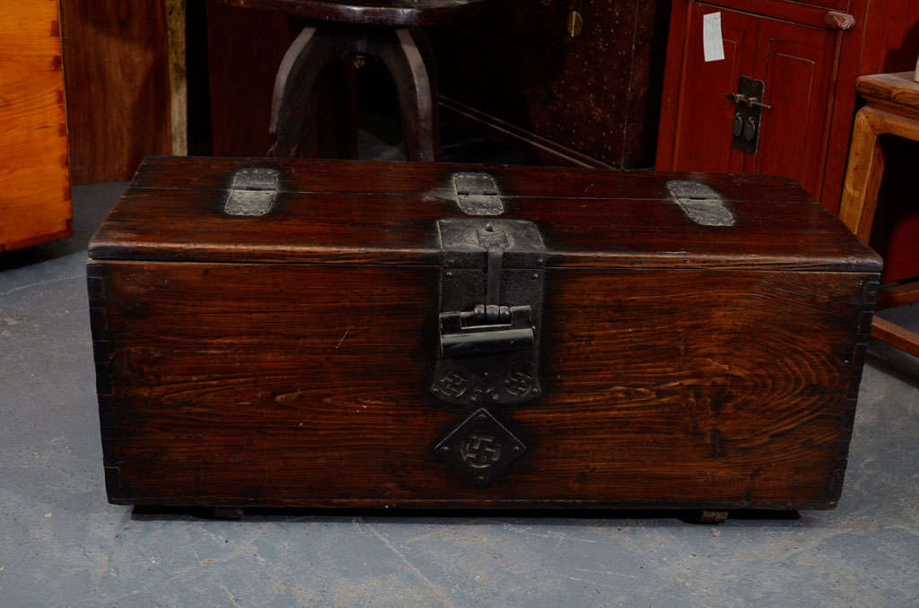Elmwood Coin Chest For Sale 4
