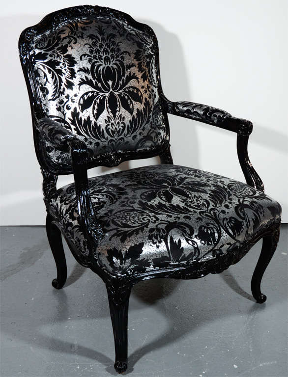 American Hollywood Regency Bergere Chair in Embossed Velvet & Black Lacquer