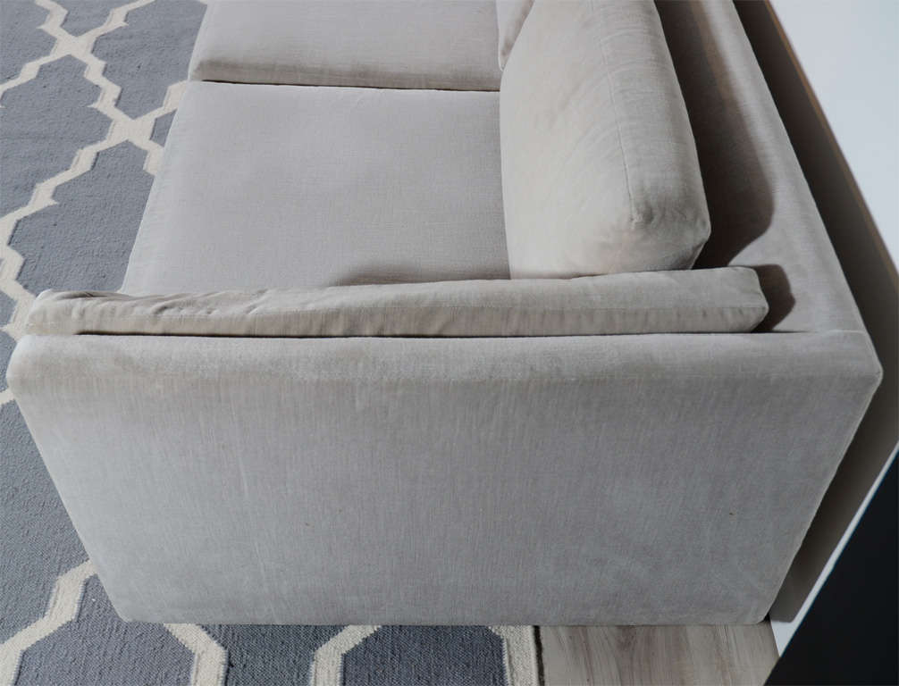 20th Century Outstanding Harvey Probber Tuxedo Sofa in Taupe Mohair