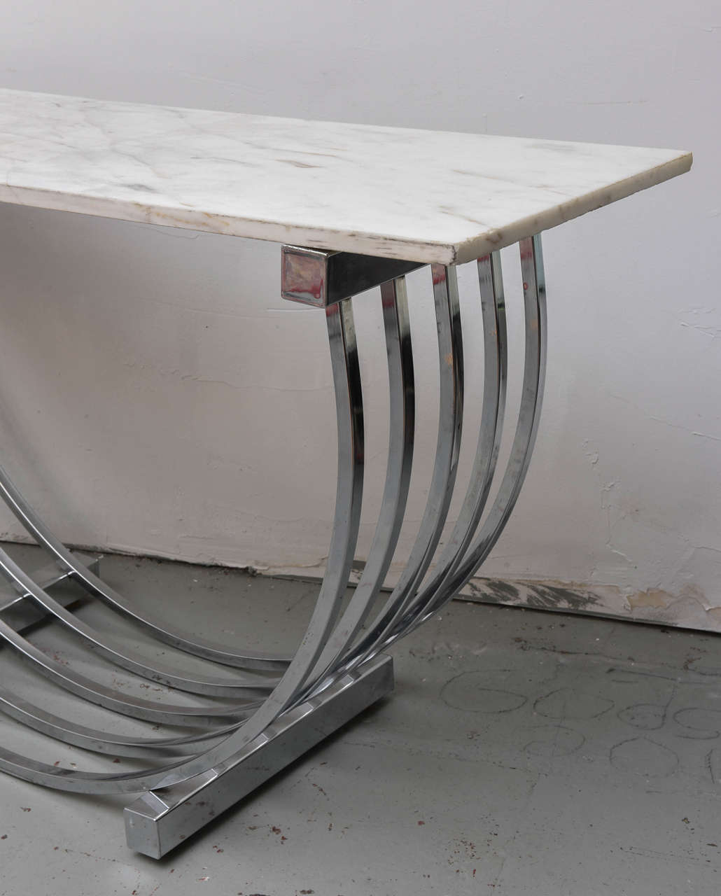 Donald Deskey Chrome and Marble Console Table, 1950s USA In Good Condition In Miami, FL