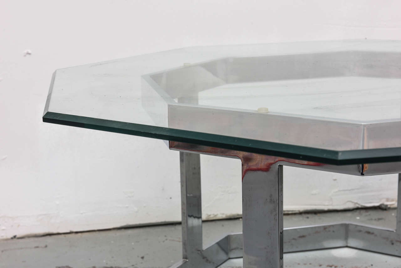Mid-20th Century Small Octagonal Milo Baughman Chrome and Glass Coffee Table, 1960s USA
