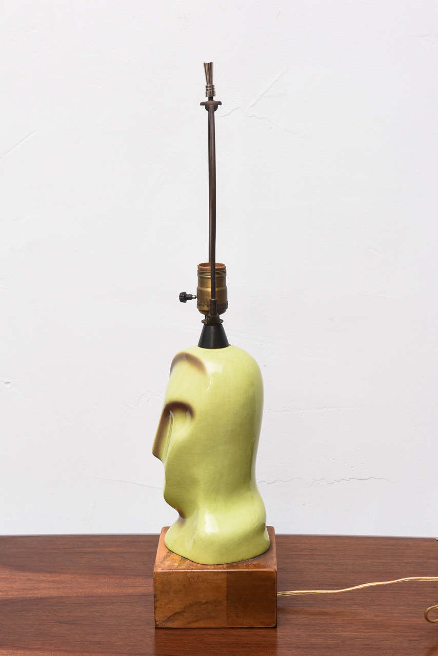 Pair of Ceramic Heifetz Lamps, One Pale Green and One Pale Yellow, 1950s USA In Excellent Condition For Sale In Miami, FL