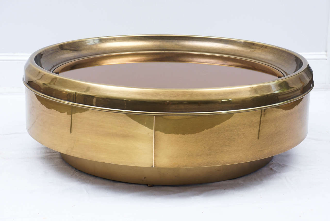 1970s Mastercraft Brass and Mirror Coctable Coffee Table