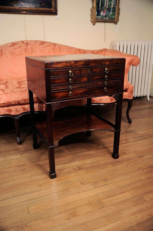 George III. mahogany Beau Brummel dressing table Ca. 1760 4