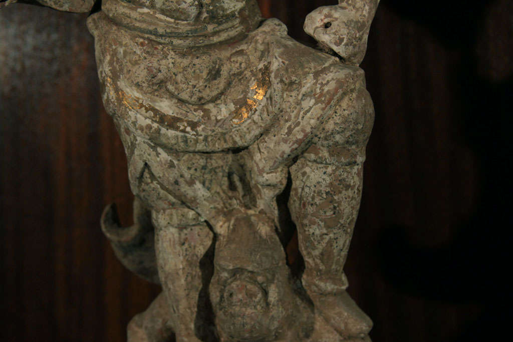 Pair of Chinese Tang Dynasty Lokapala (Guardian Figures) For Sale 4