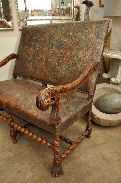 17th Century Louis XIV Walnut Settee For Sale 1