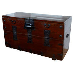 Low Dark Elmwood Blanket Chest