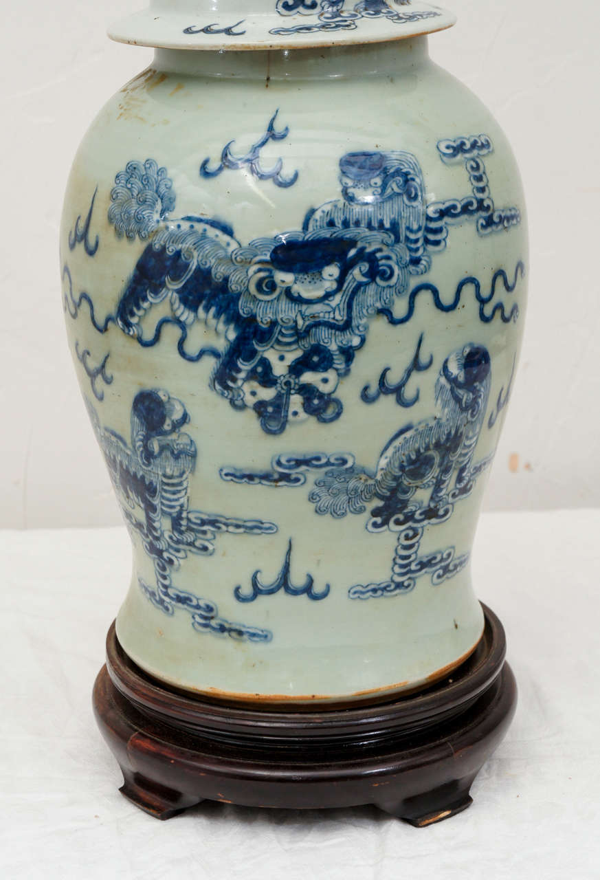 Large Chinese Ginger Jar Lamp In Good Condition In Sheffield, MA