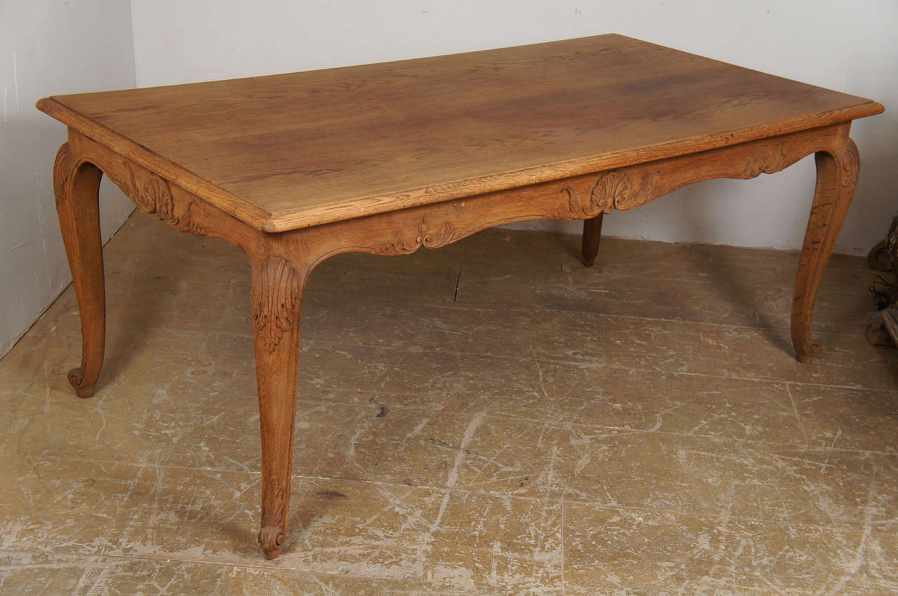 Country French Louis XV-Style Dining Table