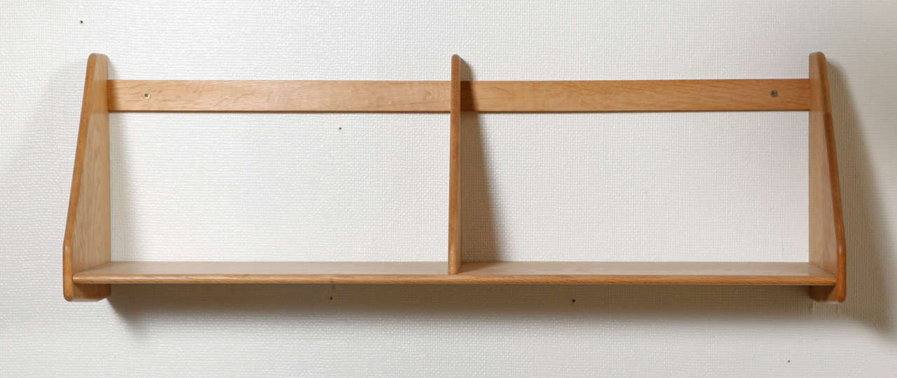 Hans Wegner

Book stand

We offer affordable worldwide shipping. Feel free to inquire!