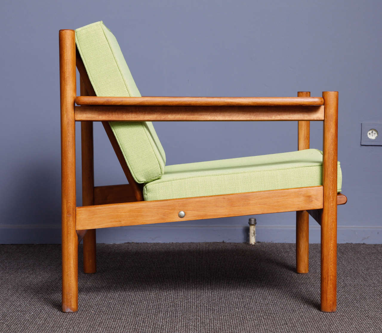 Mid-Century Modern Scandinavian armchair For Sale