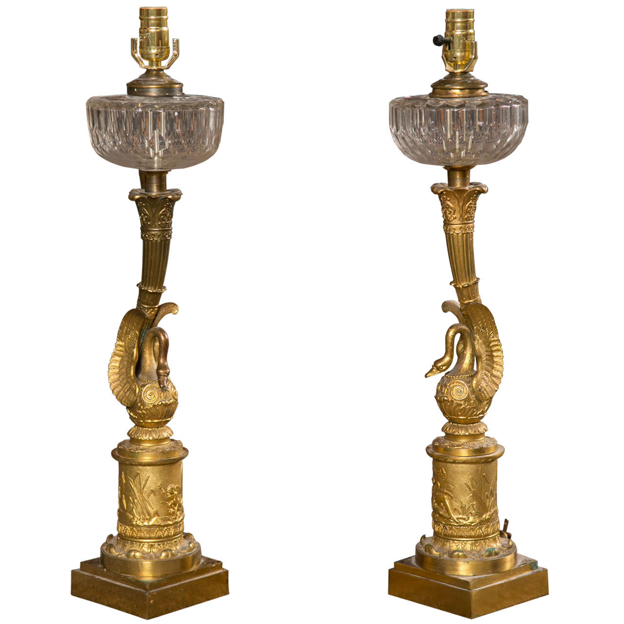 Pair of Empire Bronze Swan Lamps, circa 1800s For Sale