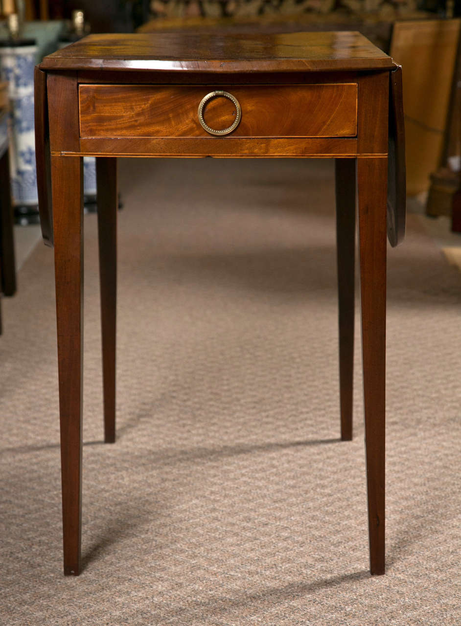 18th Century and Earlier Late 18th Century English Pembroke Table For Sale