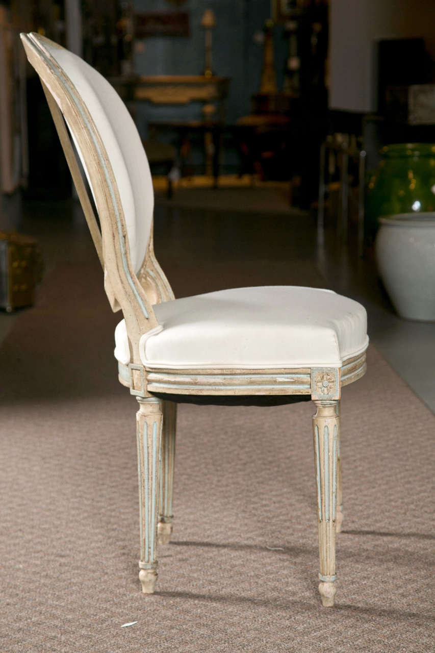 Pair of Vintage French Style Side Chairs For Sale at 1stDibs