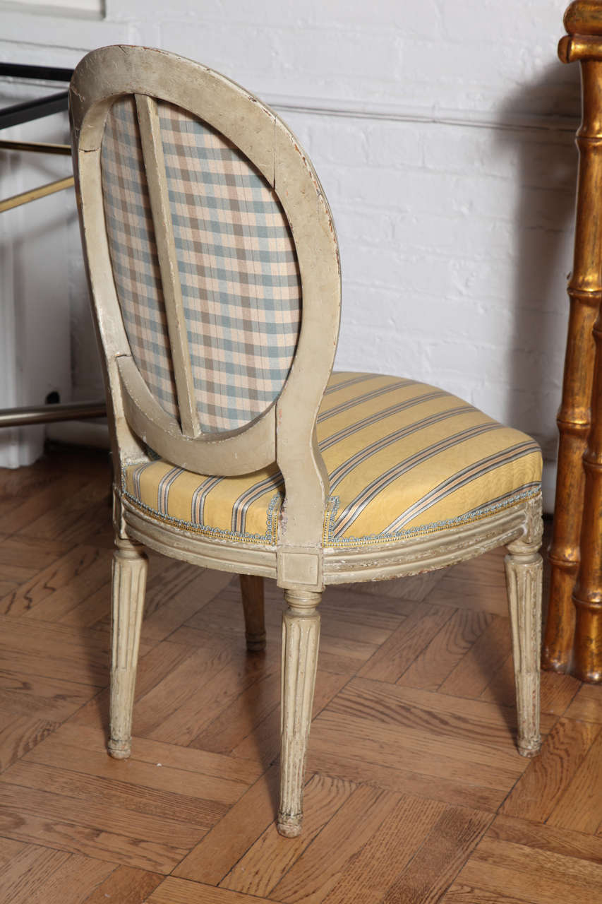 18th Century and Earlier Pair of Carved and Painted Louis XVI Chairs, France, 18th Century For Sale