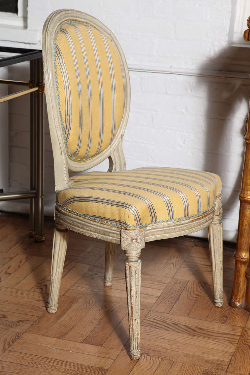 Pair of Carved and Painted Louis XVI Chairs, France, 18th Century For Sale 2