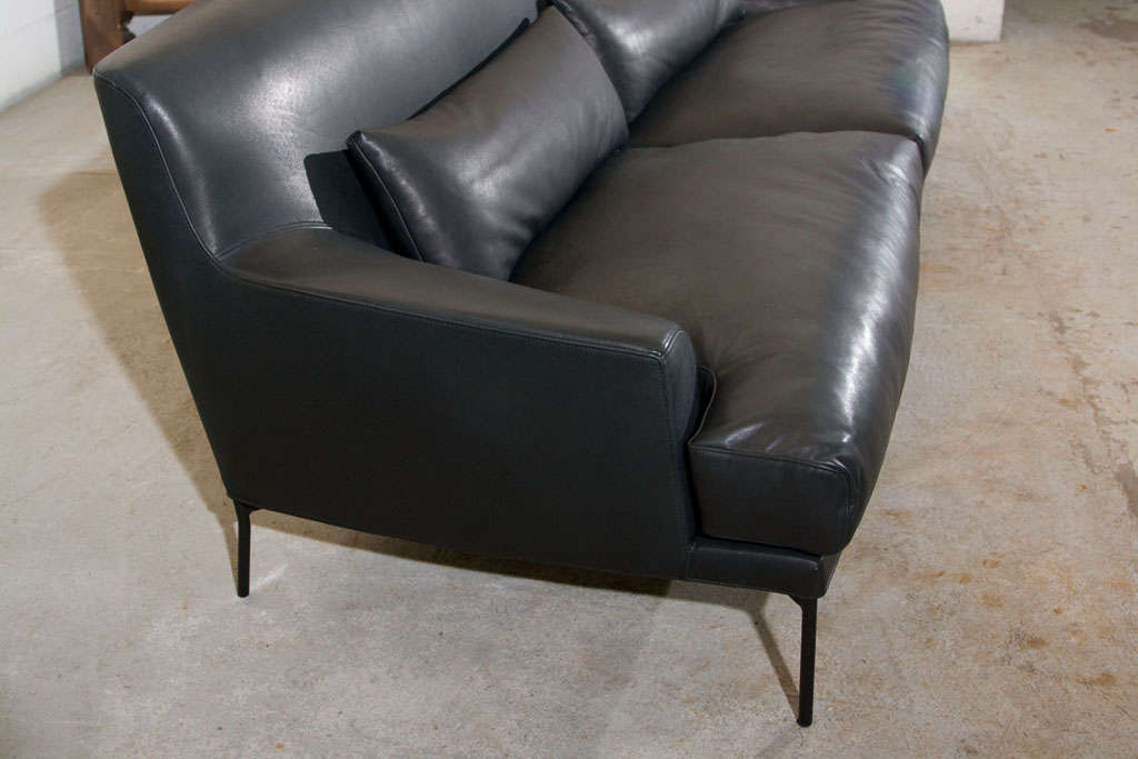 Tacchini   Montevideo  Sofa  in  Black   Leather 3