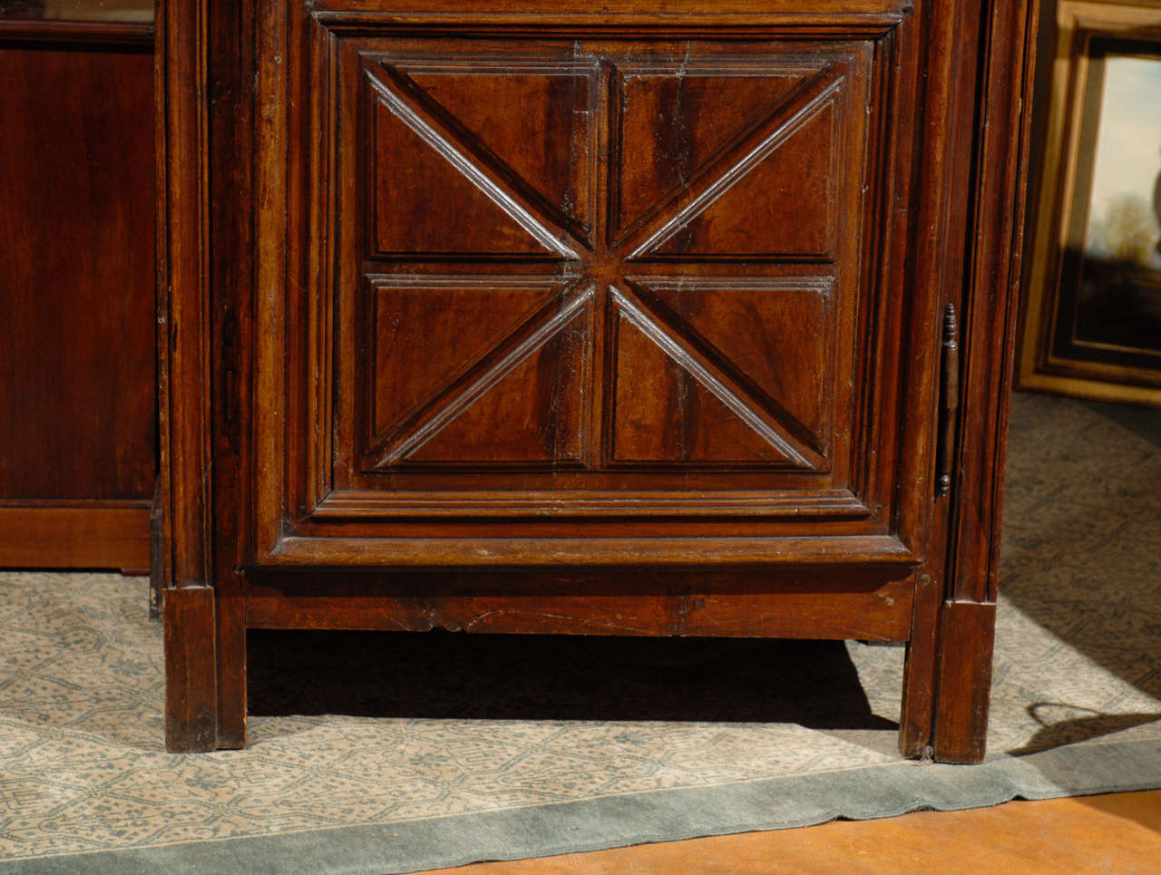 18th Century French Bonnetière Armoire with Geometric Patterns on Single Door In Excellent Condition In Atlanta, GA