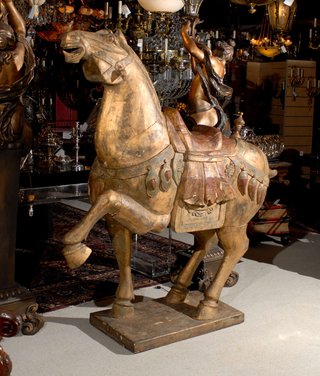 Feines dekorativ geschnitztes Tang-Pferd
Abmessungen: Höhe 74