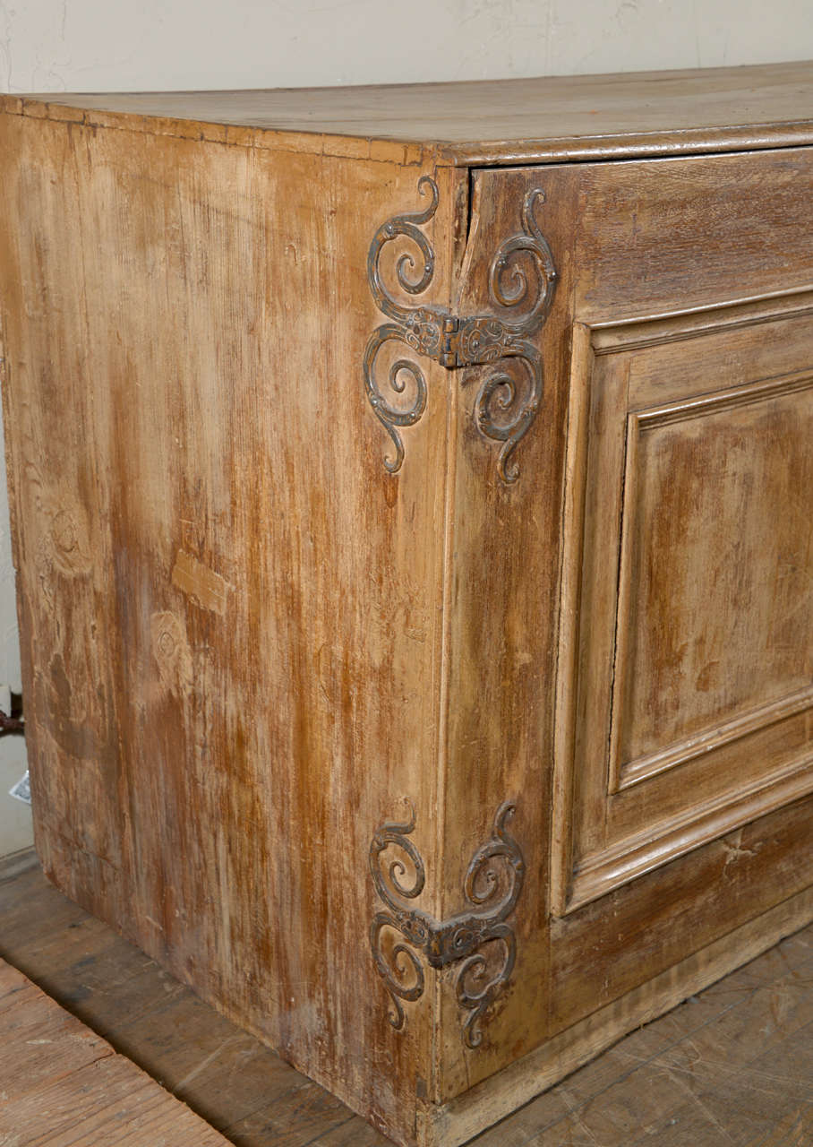 18th c. Painted Italian Linen Chest 2