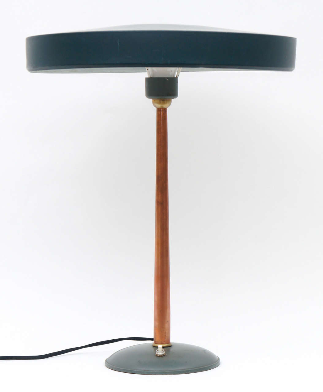 Sublime Table or Desk Lamps
Wonderful Green and Copper Stems
Base is 7.5 Diameter