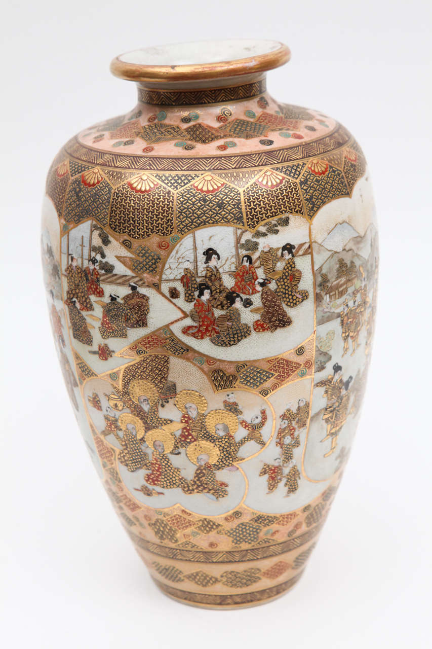 Pair of 19th Century Japanese Satsuma Porcelain Vases 1