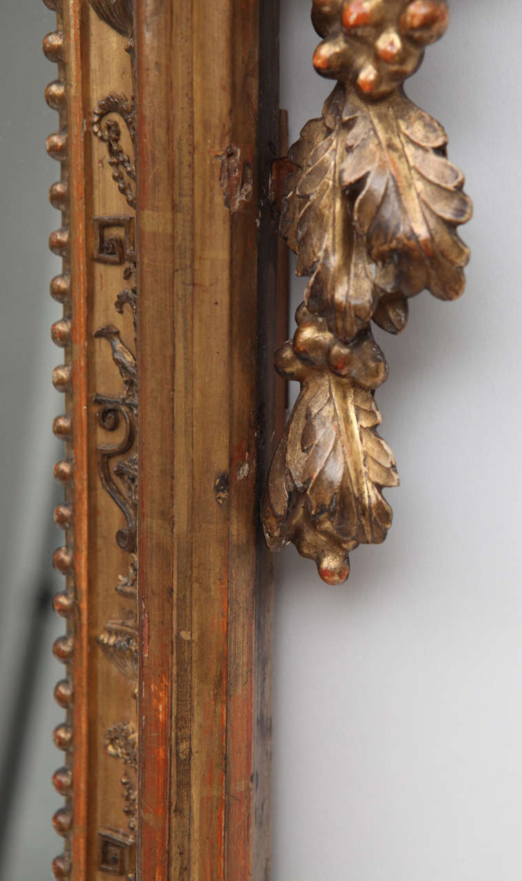 Paire de miroirs Empire français en bois doré du XIXe siècle en vente 3