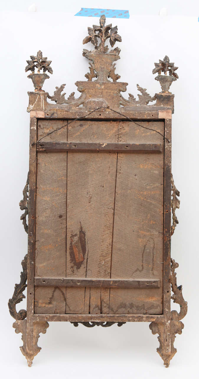 Italienischer Spiegel aus vergoldetem und bemaltem Holz, 18. Jahrhundert im Angebot 4