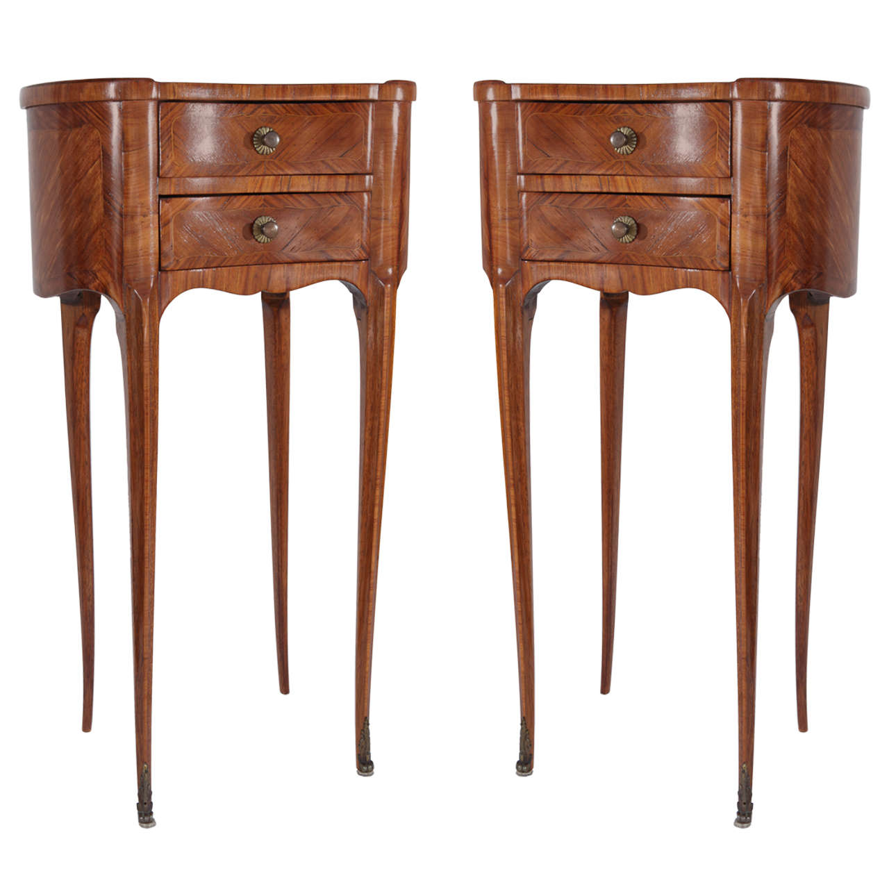 Pair of 1900s French Kidney Shaped Walnut End Tables
