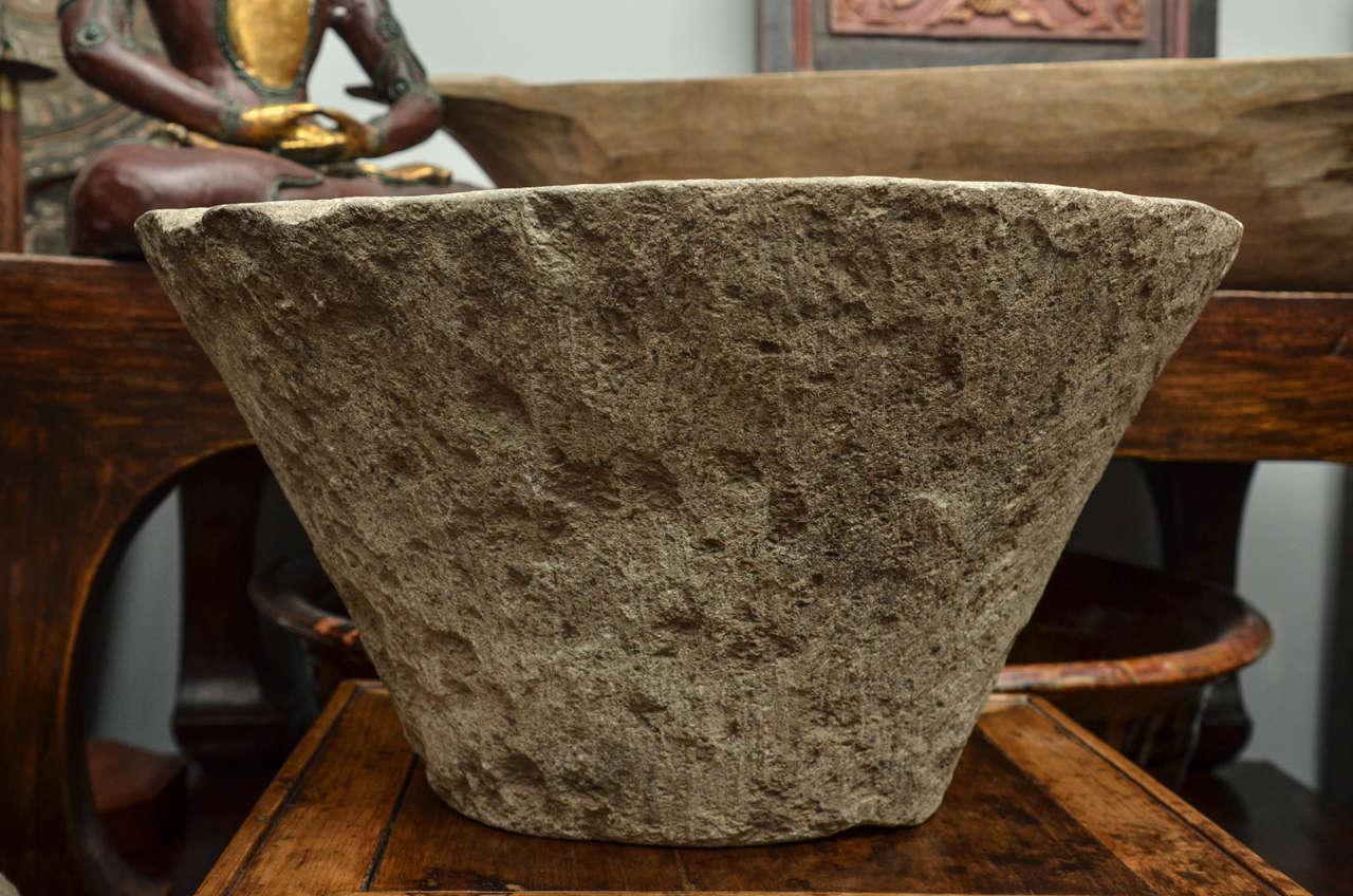 Late 18th Century Qing Dynasty Carved Stone Mortar For Sale 2