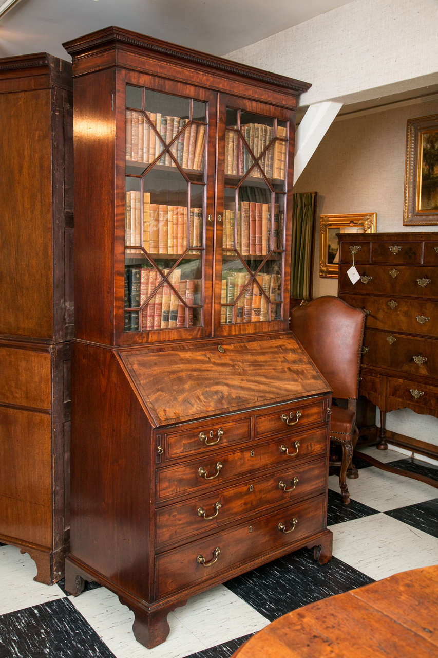Mahogany Slant Front Bureau Glazed Bookcase or Secretary In Excellent Condition In Woodbury, CT
