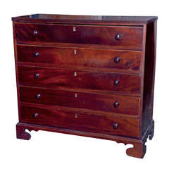 English mahogany chest of drawers, c. 1840