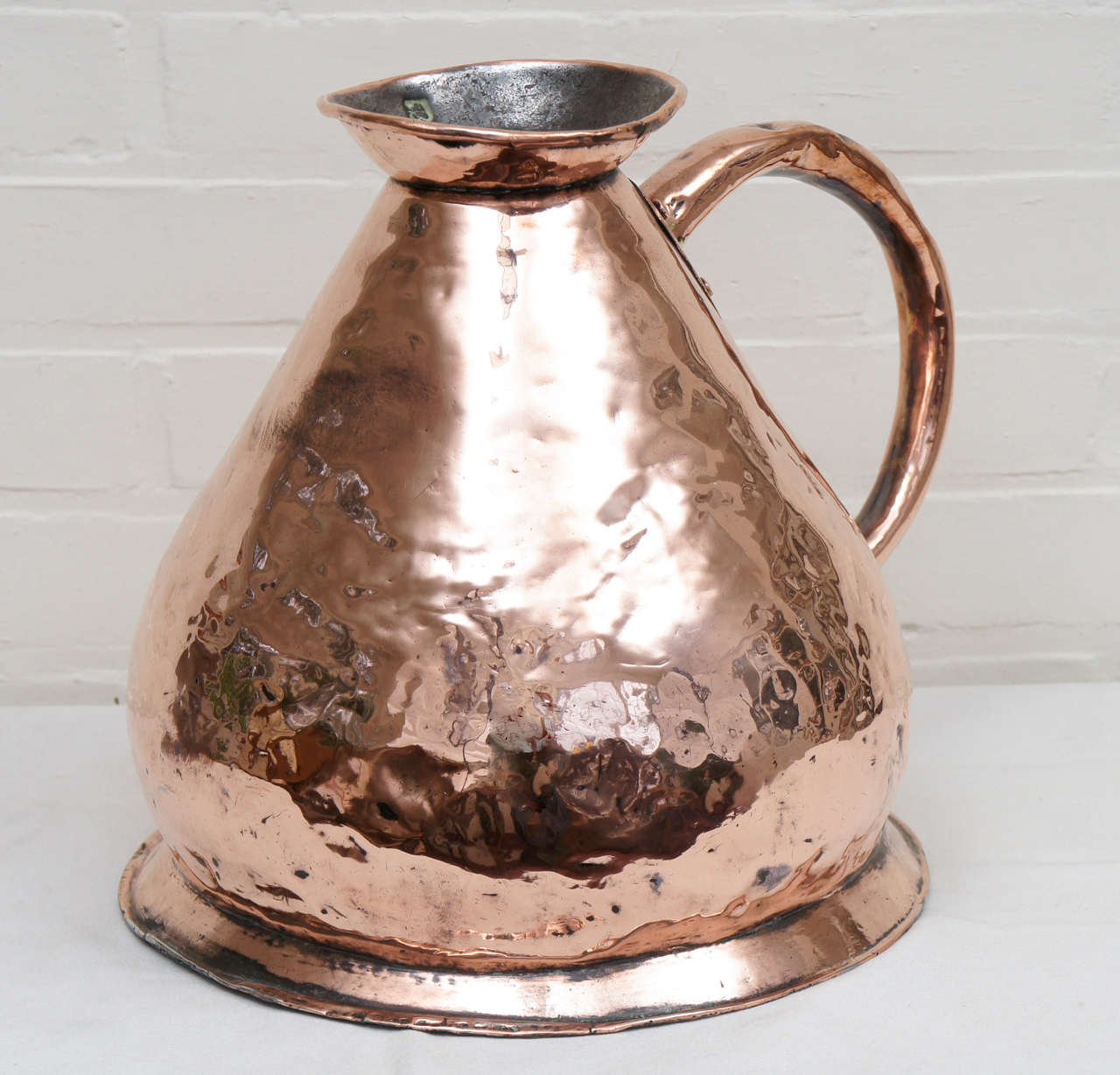 This copper piece is part of a collection at Painted Porch. We love copper and have a wonderful dealer who supplies us with incredible pieces and this would be one of our favorites. Did anyone say Downton Abbey? this is exactly what you will find in