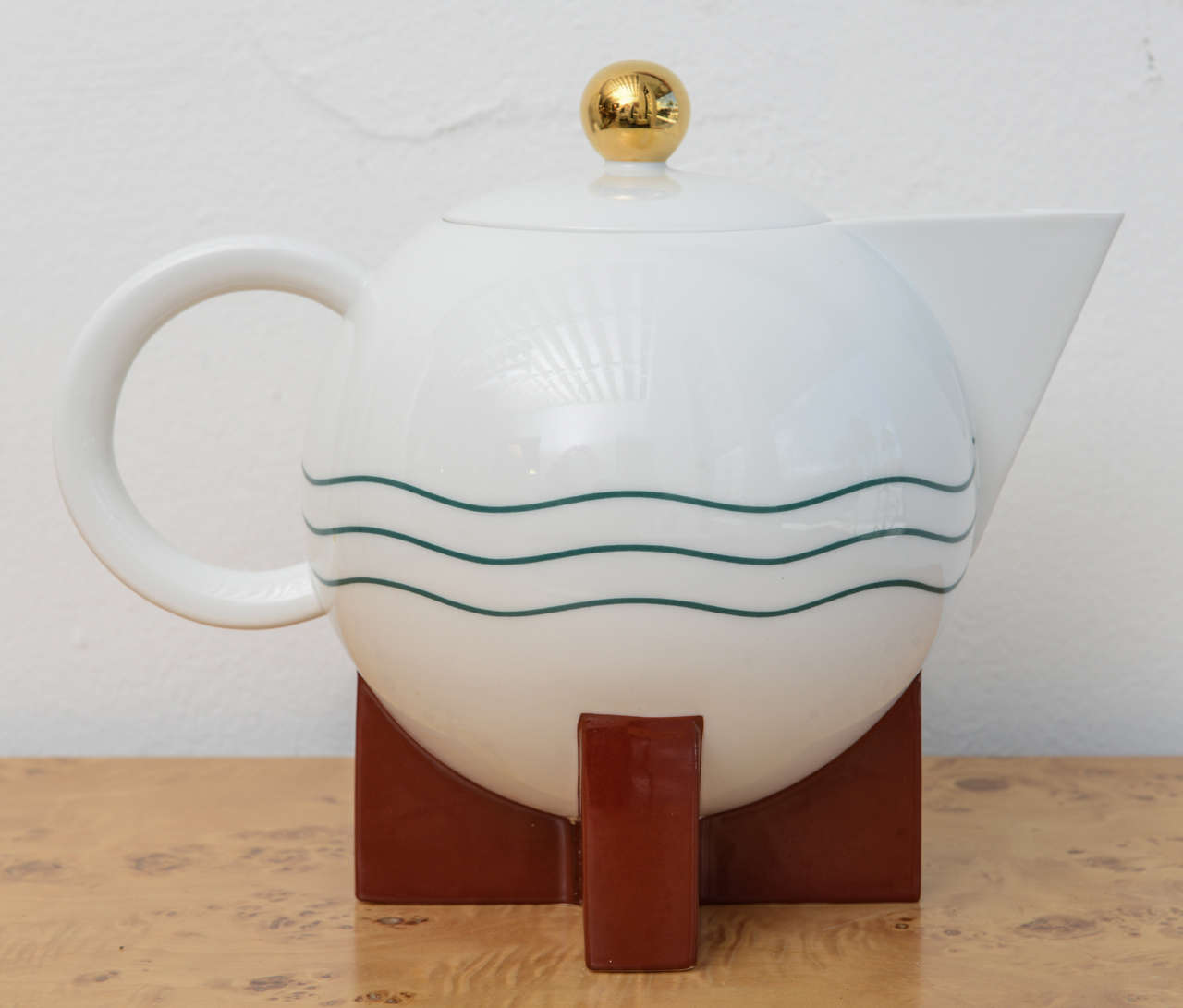 Michael Graves Postmodern Tea Set & Strainer By Swid & Powell In Excellent Condition In Miami, FL