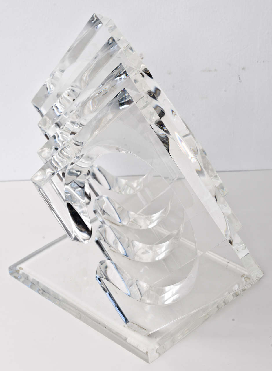 Van Teal  Amazing Lucite  Sculpture 1