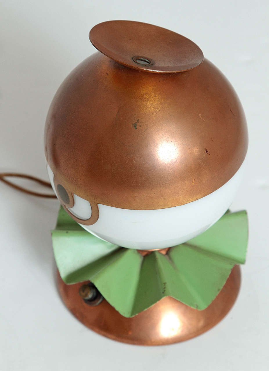 Revere Coquette Art Deco Boudoir Lamp by Norman Bel Geddes In Good Condition In Dallas, TX