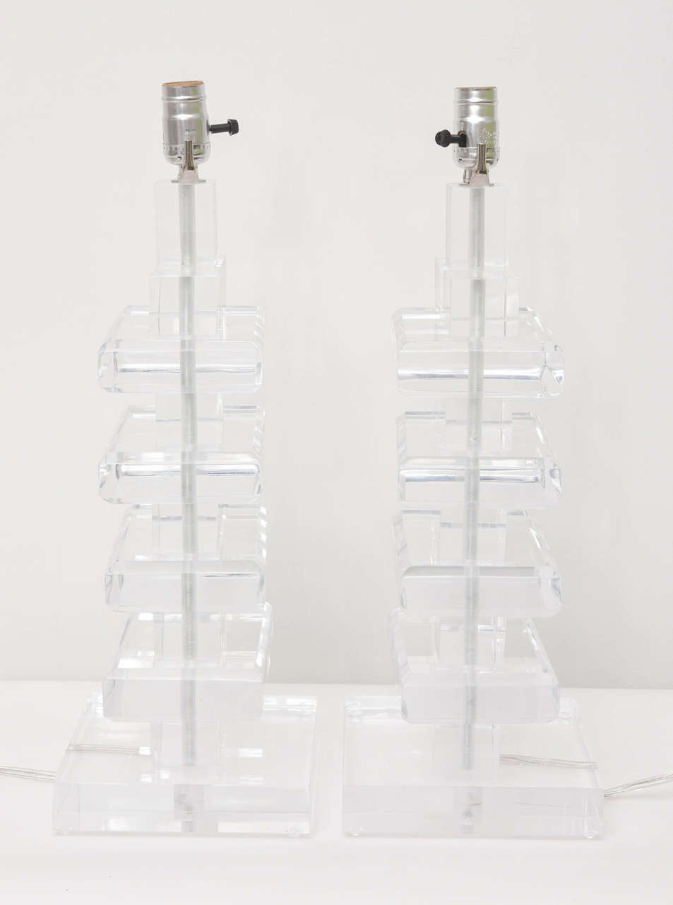 Pair of Chunky Stacked Lucite Lamps In Excellent Condition In West Palm Beach, FL