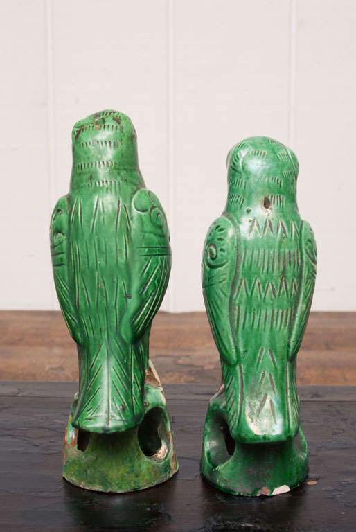 Ceramic Shrine Parrots In Excellent Condition In Washington, DC