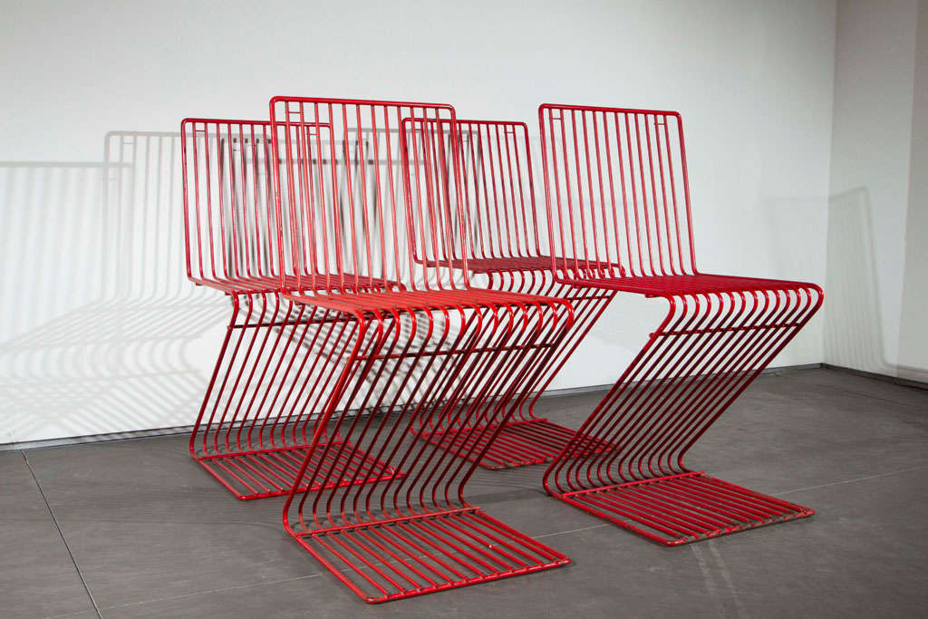 Français François Arnal Z Chairs en vente