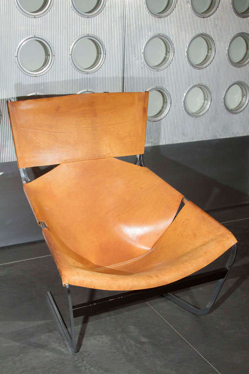 Pierre Paulin Artifort chair in natural leather.