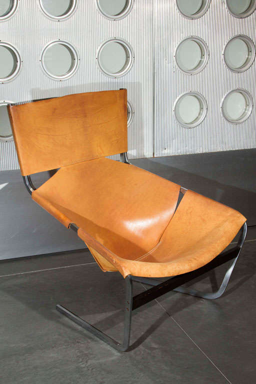 Dutch Pierre Paulin Lounge Chair For Sale