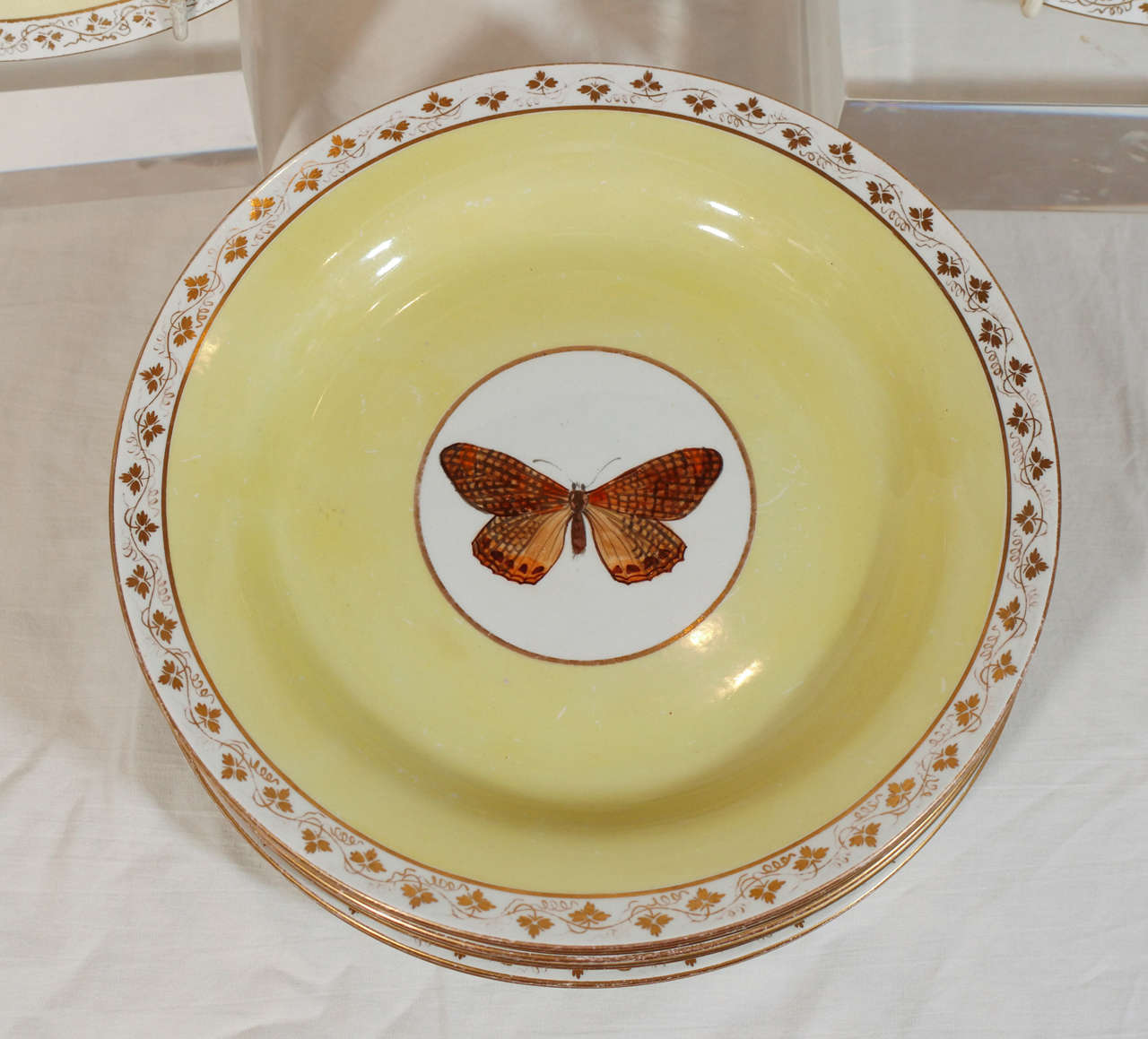 Set of Ten Wedgwood Dishes with Butterflies In Excellent Condition In Katonah, NY