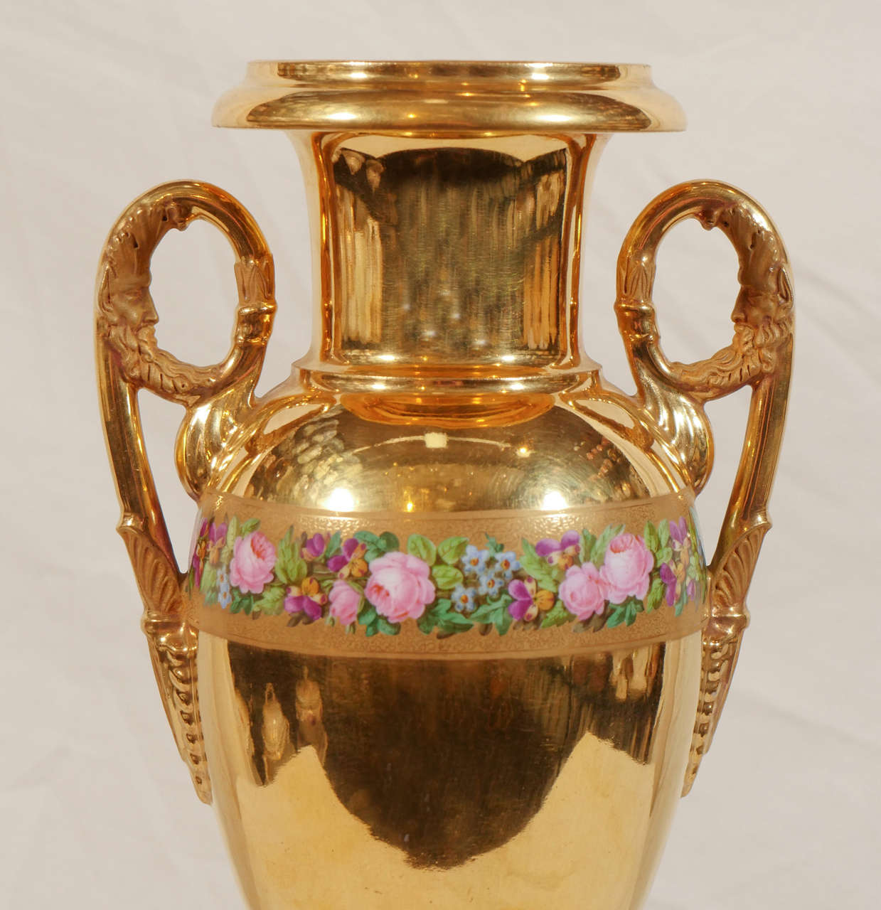 Empire Pair Paris Porcelain Golden Mantle Vases Made in France Circa 1830 For Sale