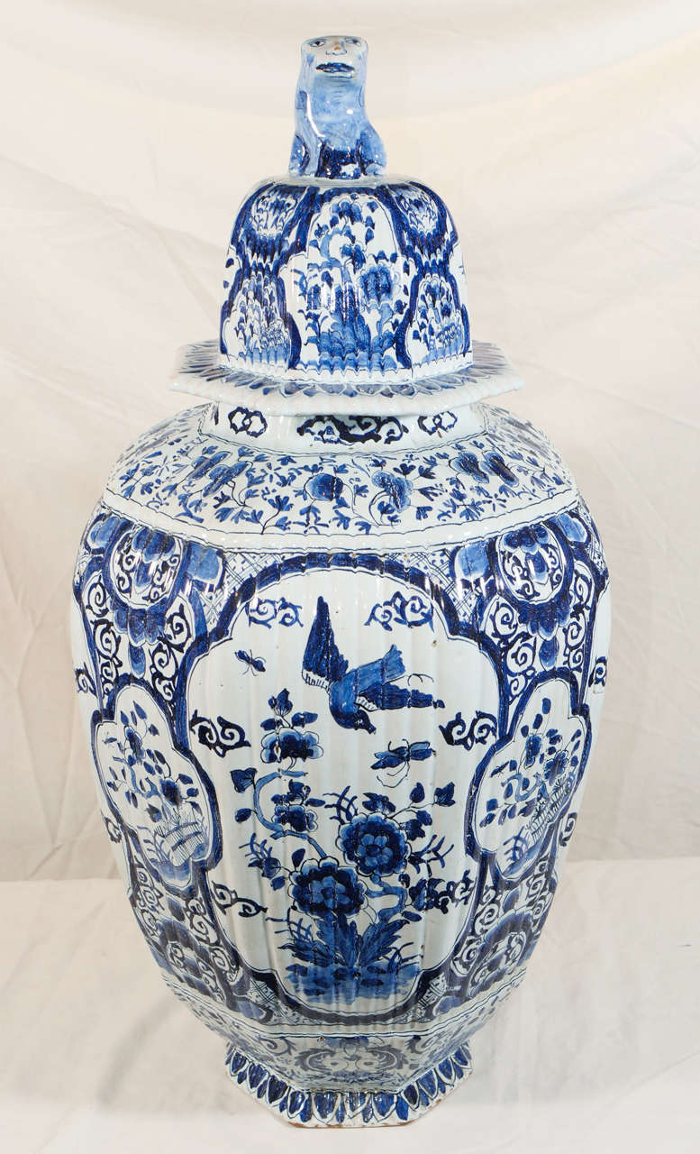 A Large Blue and White Dutch Delft Covered Vase 4