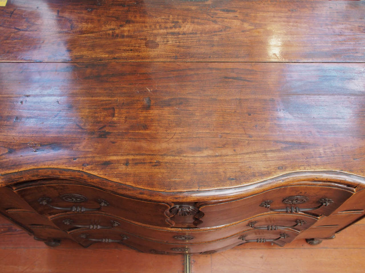 French 18th Century Walnut  Commode For Sale