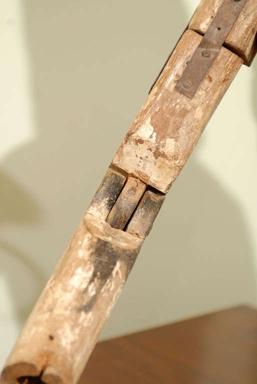 18th Century Spanish Colonial Carved Figure For Sale at 1stDibs
